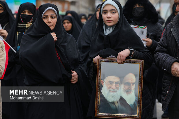 راهپیمایی ۲۲ بهمن در اردبیل