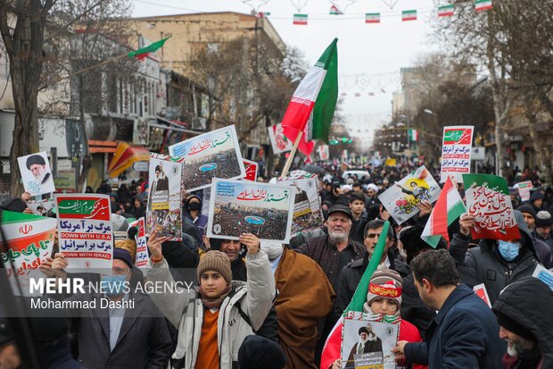 راهپیمایی ۲۲ بهمن در اردبیل