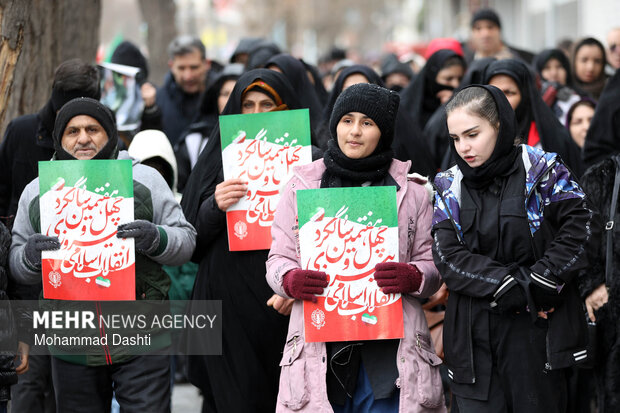 راهپیمایی ۲۲ بهمن در اردبیل