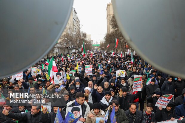 راهپیمایی ۲۲ بهمن در اردبیل