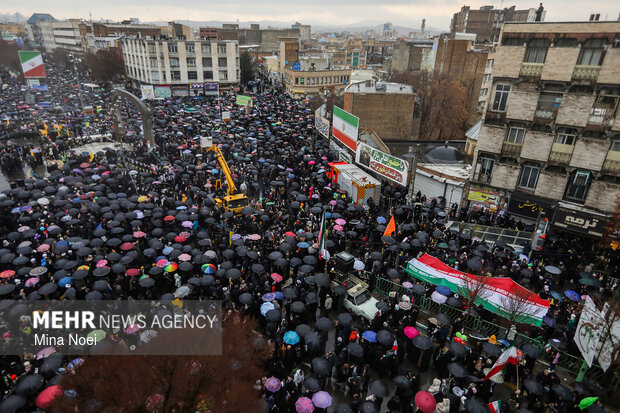 راهپیمایی ۲۲ بهمن در تبریز