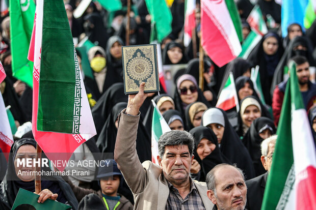 افزایش ۸۰ درصدی حضور قمی ها در راهپیمایی ۲۲ بهمن نسبت به سال ۱۴۰۳