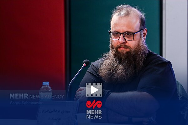 یزدانی‌خرم سیمرغش را به شهدای دوران جنگ تقدیم کرد