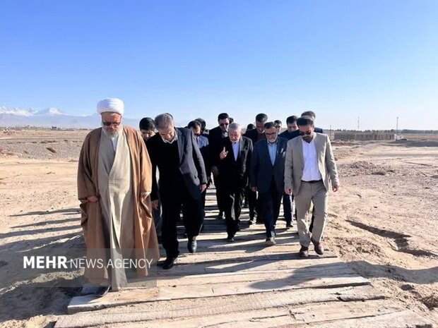 ظرفیت‌های گردشگری استان سمنان به خط شد؛ اهتمام دولت بر توسعه گردشگری