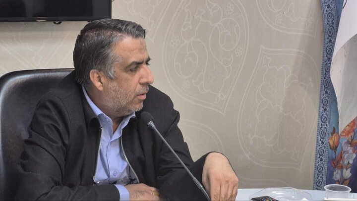 اسحاقی: کتاب سال استان کرمان به دنبال ایجاد جریان فکری تازه است