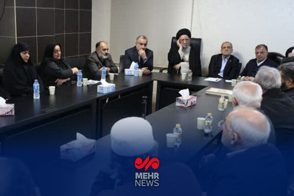 در دیدار پزشکیان با خانواده‌ شهدا و آسیب‌دیدگان حوادث اخیر چه گذشت؟