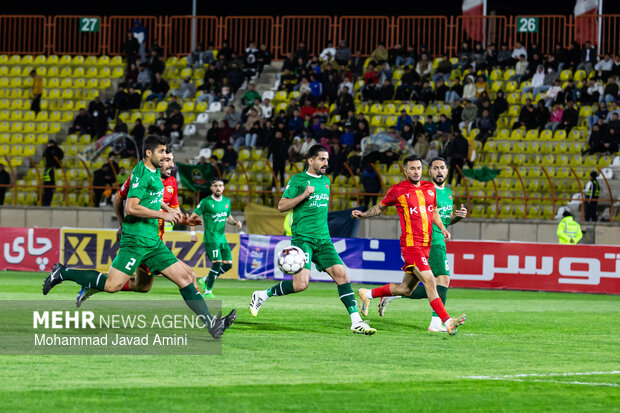 لیگ برتر فوتبال- شمس‌آذر و فولاد