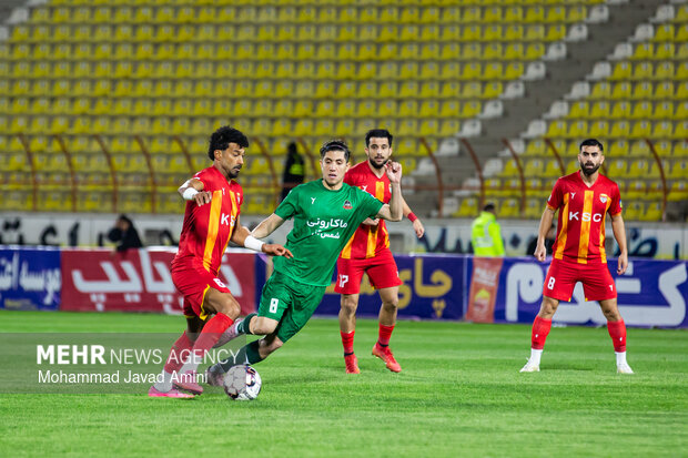 لیگ برتر فوتبال- شمس‌آذر و فولاد