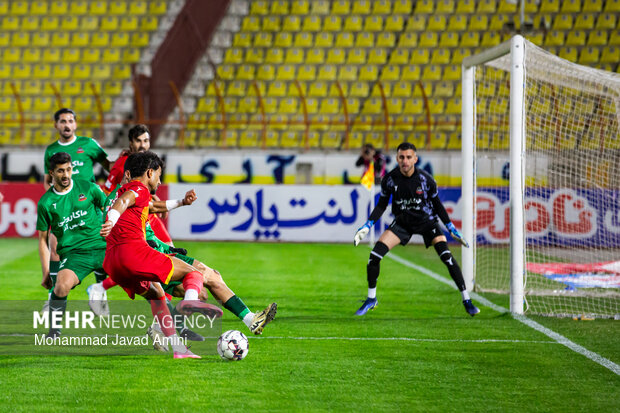 لیگ برتر فوتبال- شمس‌آذر و فولاد