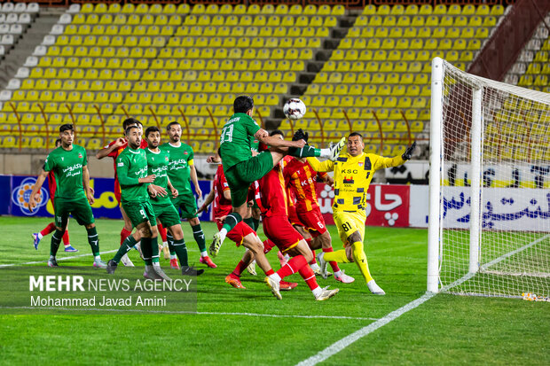 لیگ برتر فوتبال- شمس‌آذر و فولاد