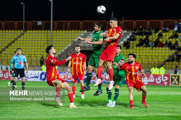 لیگ برتر فوتبال- شمس‌آذر و فولاد